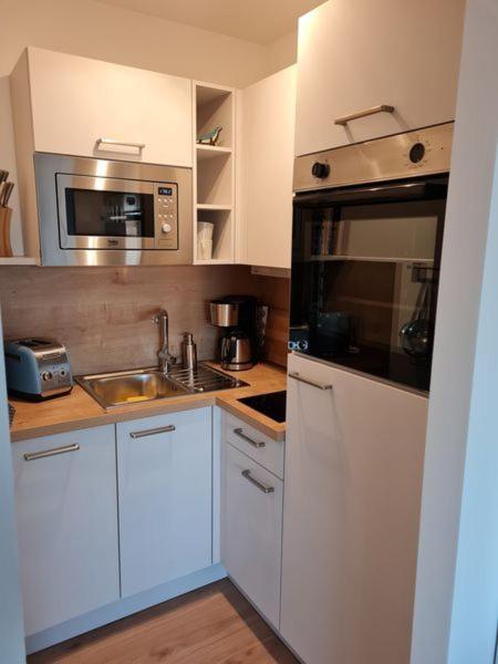 Ferienwohnung Flossis Home 글룩스부르크 외부 사진